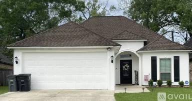 Main picture of 16027 Belle Brittany Ave