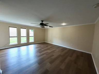 Main picture of 3370 Dandale Dr