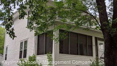 Main picture of 820 Bowery St