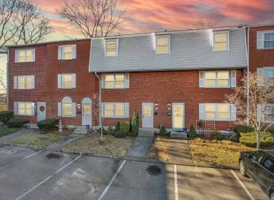 Main picture of 64 Savin Park