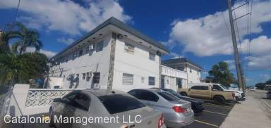 Main picture of 905 W 29th St