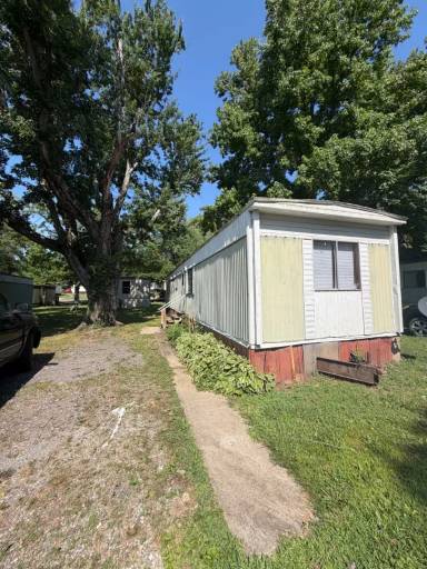 Main picture of 290 Warren Rd