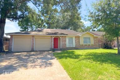 Main picture of 10006 Valley Park Dr
