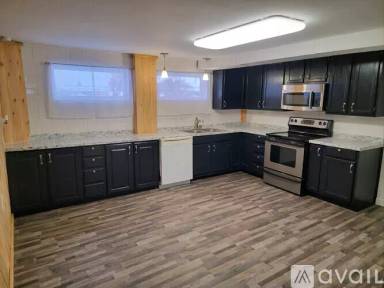 Main picture of 435 Kiesel Ave