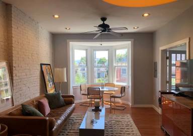 Main picture of 105 Liberty St