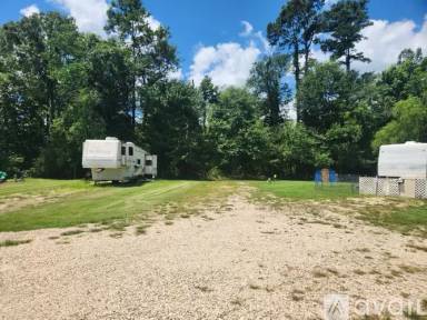 Main picture of 22901 Highway 22