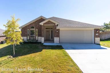 Main picture of 1308 Risen Star Ln