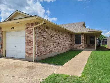 Main picture of 143 Barrett Pl