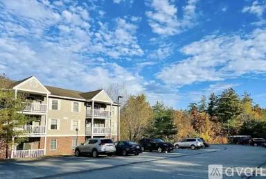 Main picture of 59 Ponemah Hill Rd