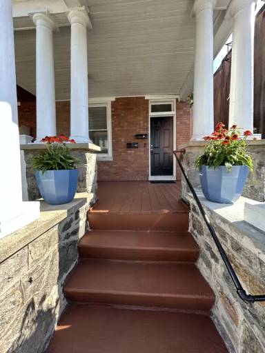 Main picture of 513 Tunbridge Rd