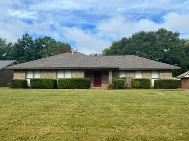Main picture of 315 Navajo Dr