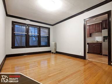 Main picture of 5073-75 N. Wolcott / 1825-35 W. Winona