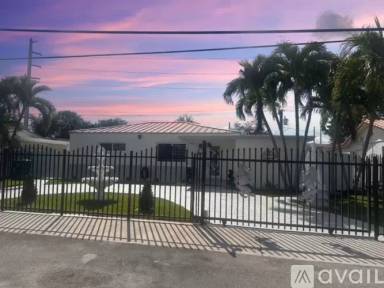 Main picture of 4630 NW 5th St