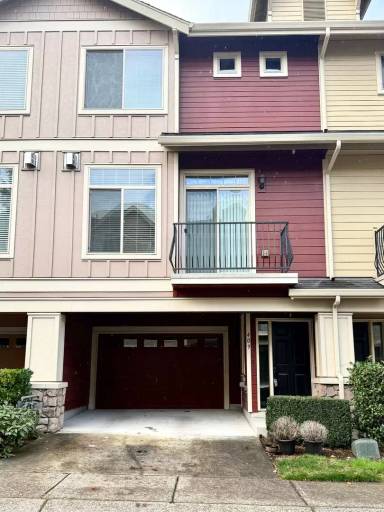 Main picture of 409 NE Patricia Ann Pl