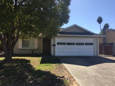 Main picture of 7214 Circle Dr