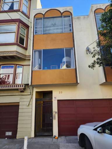 Main picture of 25 Sharon St