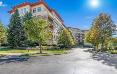 Main picture of 45 Prairie Park Dr