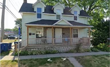 Main picture of 116 S Pine St