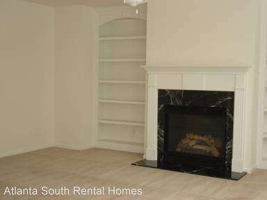 Main picture of 108 Village Green Cir