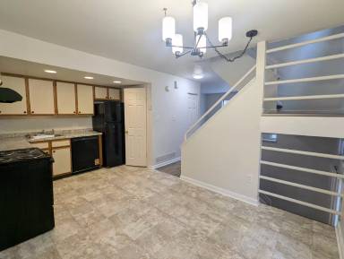 Main picture of 2725 Allen Ave