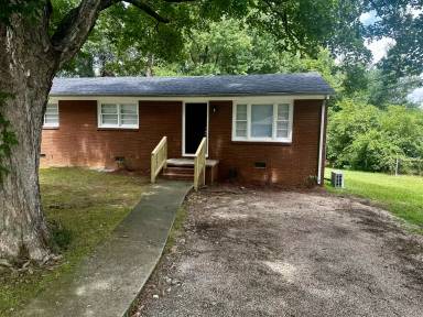 Main picture of 110 Mendota Ave