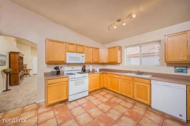 Main picture of 12253 N Brightridge Dr