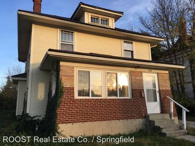 Main picture of 1786 S Limestone St