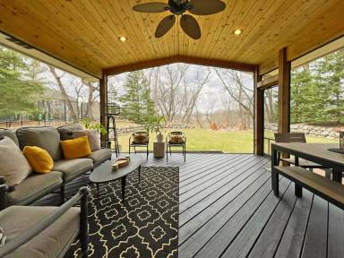 Main picture of 6560 Shadow Ln