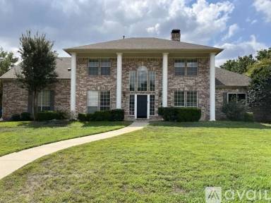 Main picture of 108 E Chapel Downs Dr