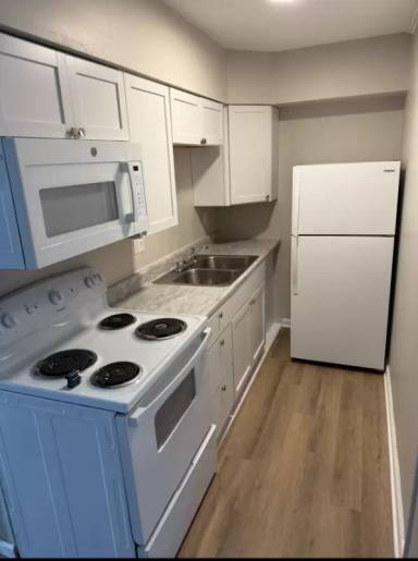 Main picture of 807 Washington Ave
