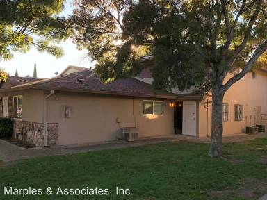 Main picture of 2300 Peppertree Way