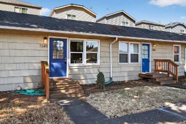 Main picture of 7319 SE Evergreen St