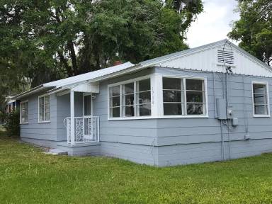 Main picture of 1704 Gillis St