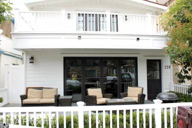 Main picture of 129 44th St