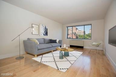 Main picture of 100 Jane St Apartments