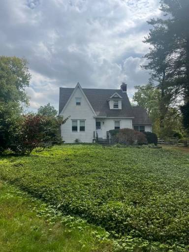 Main picture of 1523 Lower State Rd