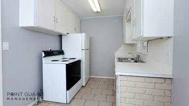 Main picture of 2511 S Victoria Ave