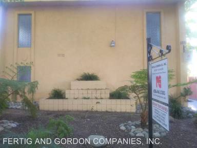 Main picture of 1270 N Hudson Ave