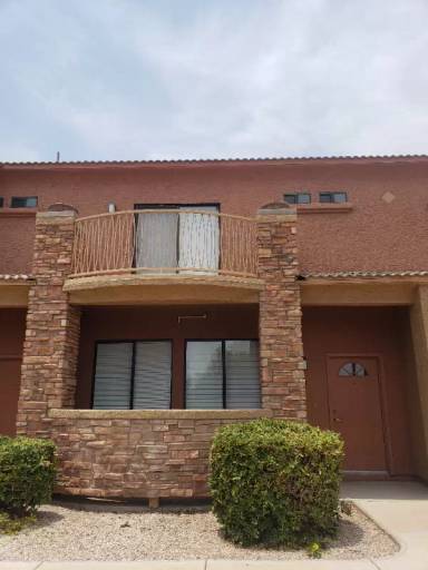Main picture of 2251 S 35th Ave