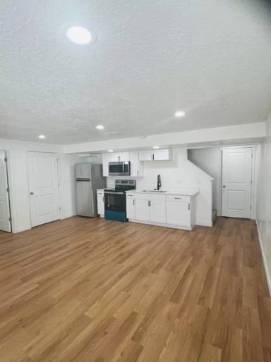 Main picture of 3569 W Grassland Dr