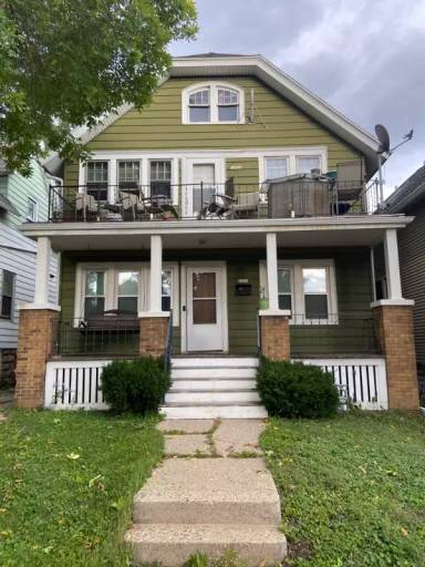 Main picture of 1210 S 64th St