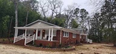 Main picture of 4605 Blanton Rd