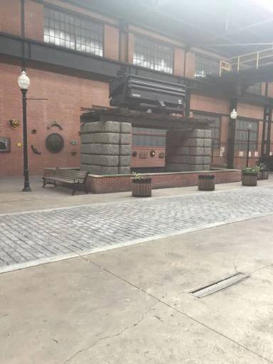 Main picture of Laurels Senior Living Community