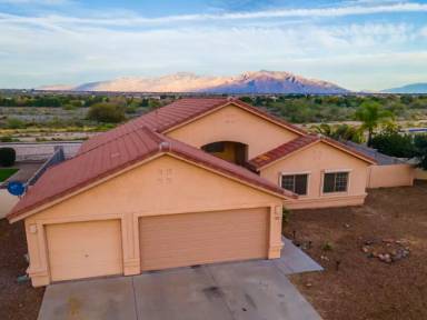 Main picture of 8546 N Sayante Way