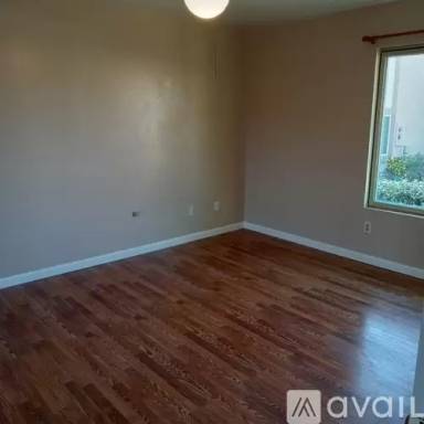 Main picture of 2762 Casey St