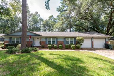 Main picture of 432 Collinsford Rd