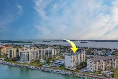 Main picture of 660 Island Way