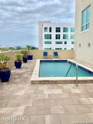 Main picture of Uptown Lofts Condo