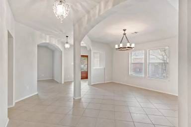 Main picture of 9535 Comstock Meadows Dr