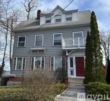 Main picture of 249 Highland St